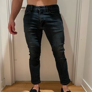 Men’s Uniqlo blue skinny jeans, 31W